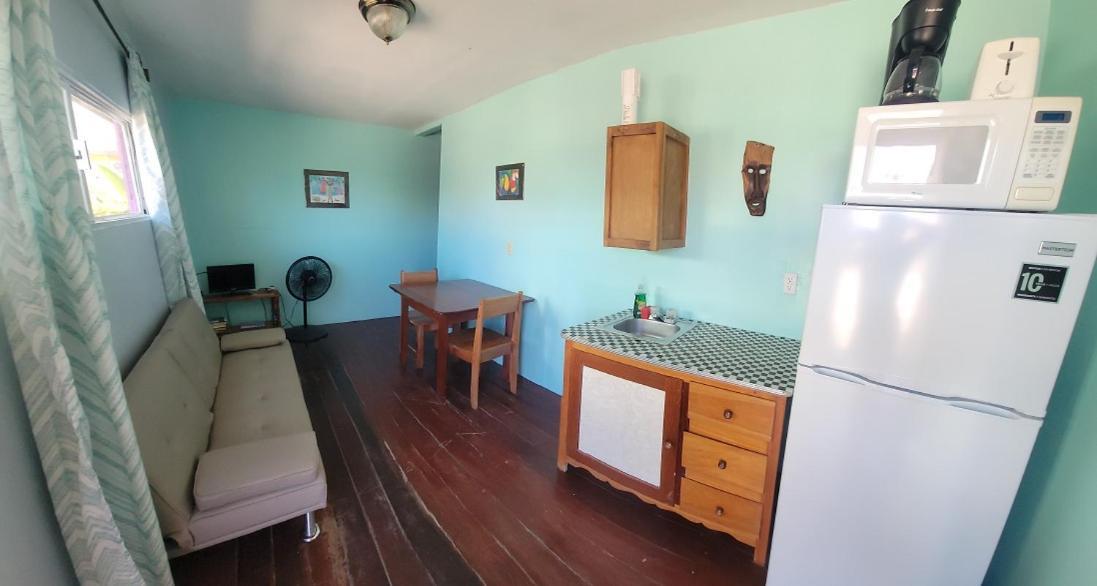Axios Sun Apartments キー・カーカー エクステリア 写真