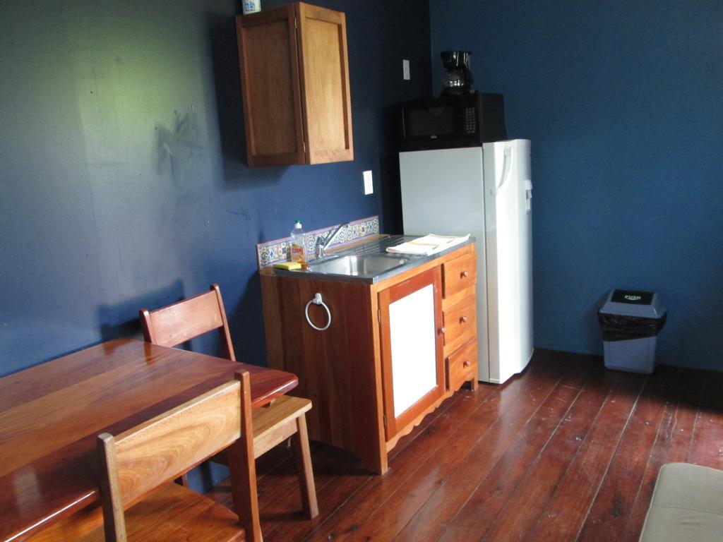 Axios Sun Apartments キー・カーカー 部屋 写真